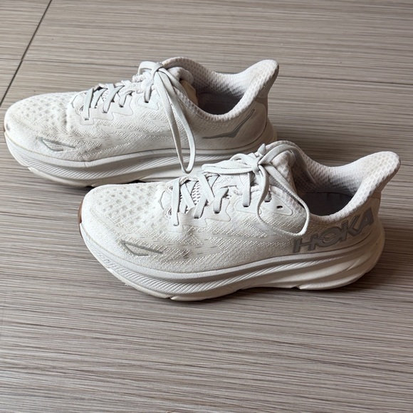 Hoka Clifton 9 Sneakers - Picture 4 of 6